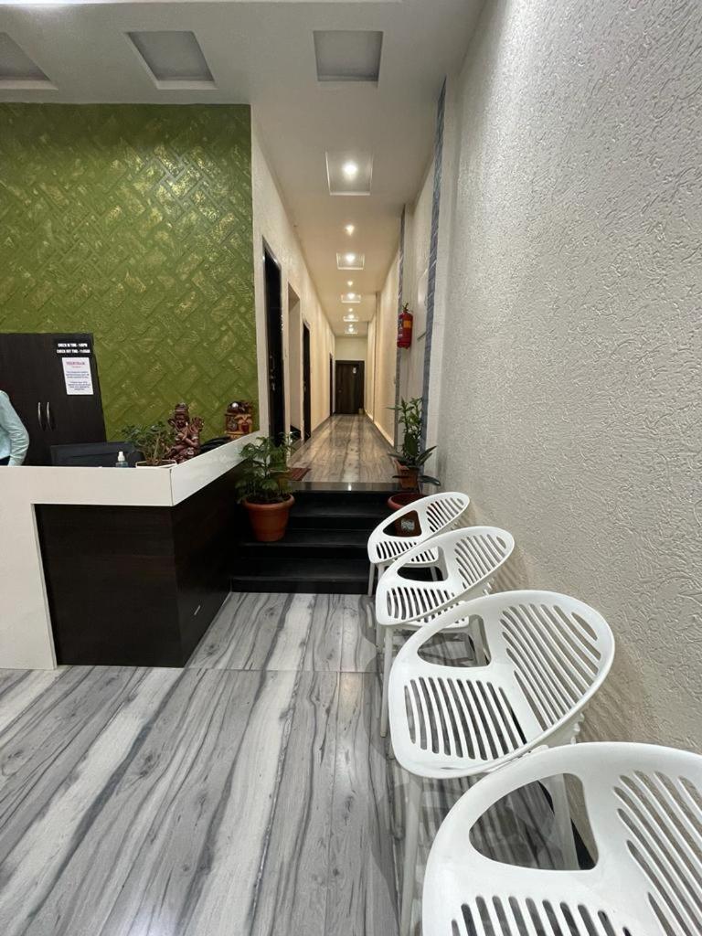 Hotel Teertham Amarkantak Extérieur photo